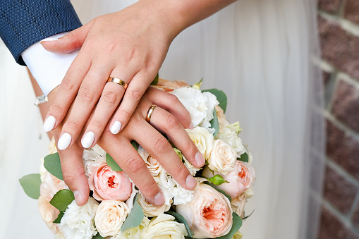 Welfare, Tax Rules Keep Working-Class Americans From
Marrying, Experts Say 1