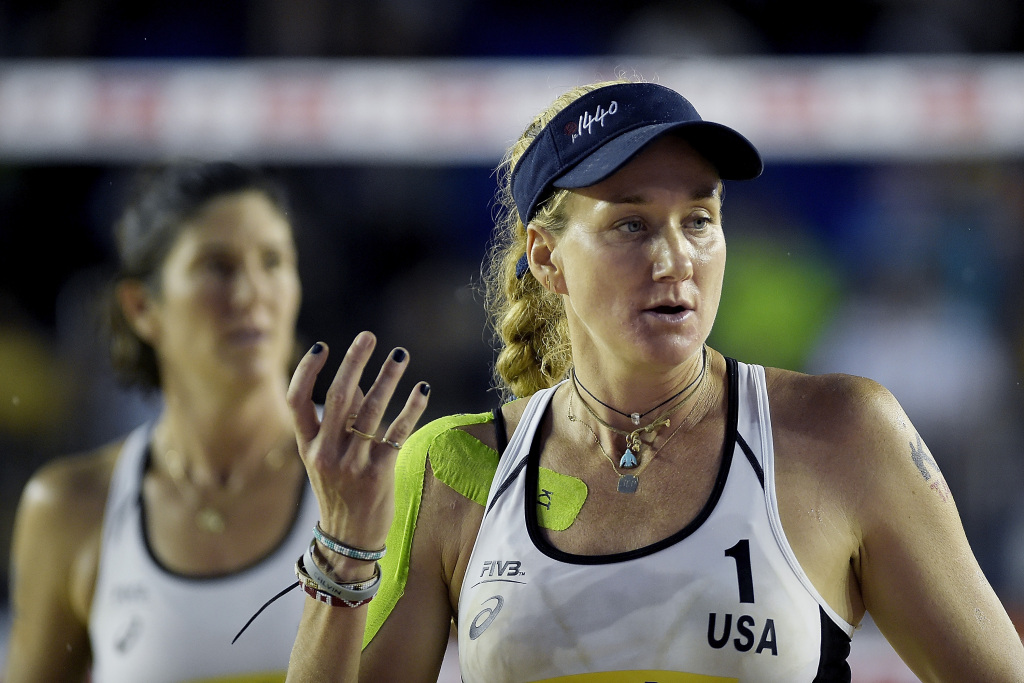 Olympian Kerri Walsh Jennings faces backlash for advocating
against face masks 1