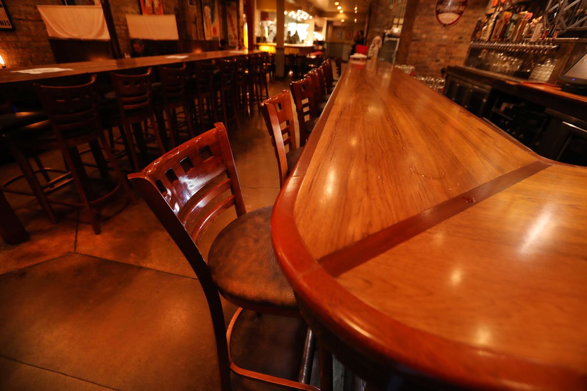 Mayor Lori Lightfoot easing Chicago restrictions on indoor
bars, restaurants, fitness class sizes 1