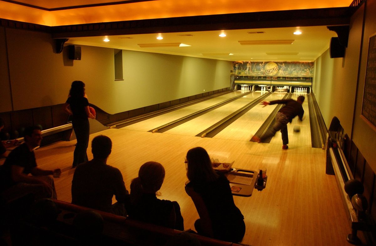 Southport Lanes has been a speakeasy, brothel, gambling den
and bowling alley. One thing the Lakeview institution is not: A
COVID-19 survivor. 1 Southport Lanes has been a speakeasy, brothel, gambling den
and bowling alley. One thing the Lakeview institution is not: A
COVID-19 survivor. 1