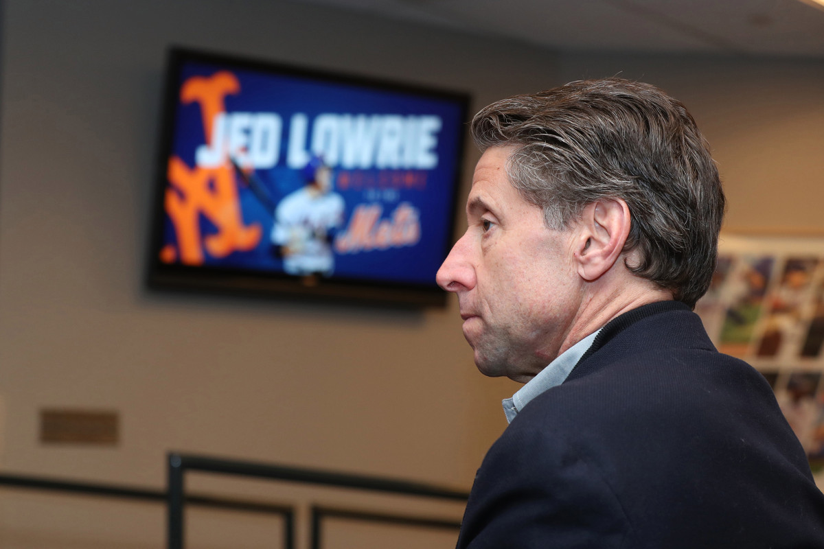 Wilpons suddenly open to selling SNY after Mets deal 1
