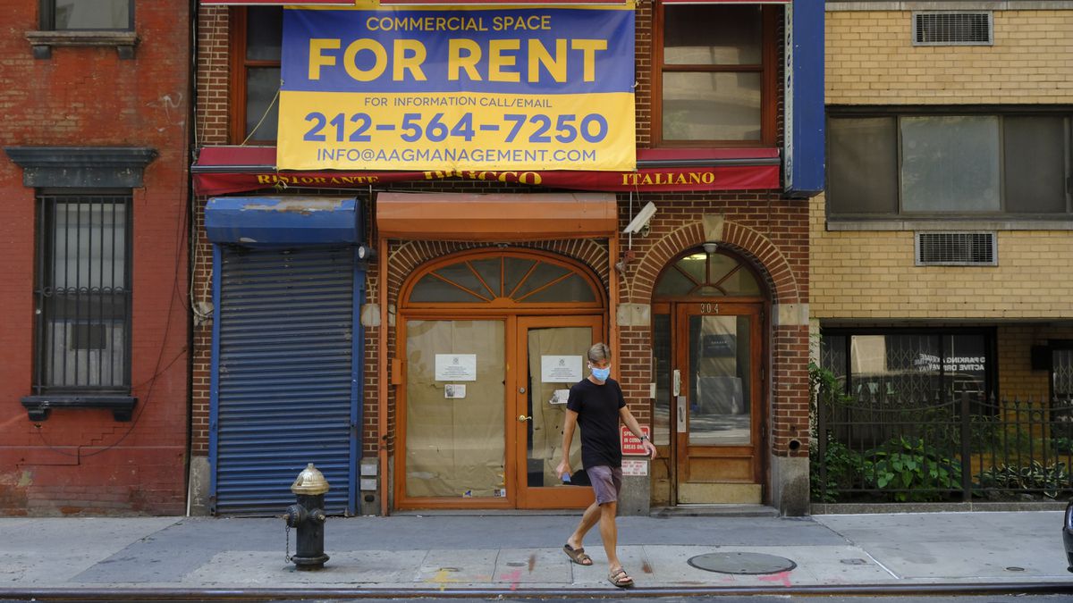 Cuomo extends commercial eviction moratorium until Oct. 20;
N.Y. reports a single coronavirus death 1 Cuomo extends commercial eviction moratorium until Oct. 20;
N.Y. reports a single coronavirus death 1