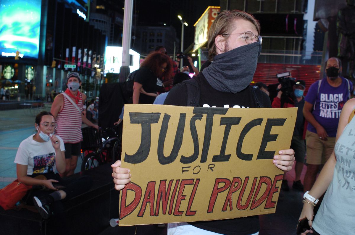 Rochester officials ask Cuomo for information on State
Police tactics during Daniel Prude protests 1 Rochester officials ask Cuomo for information on State
Police tactics during Daniel Prude protests 1