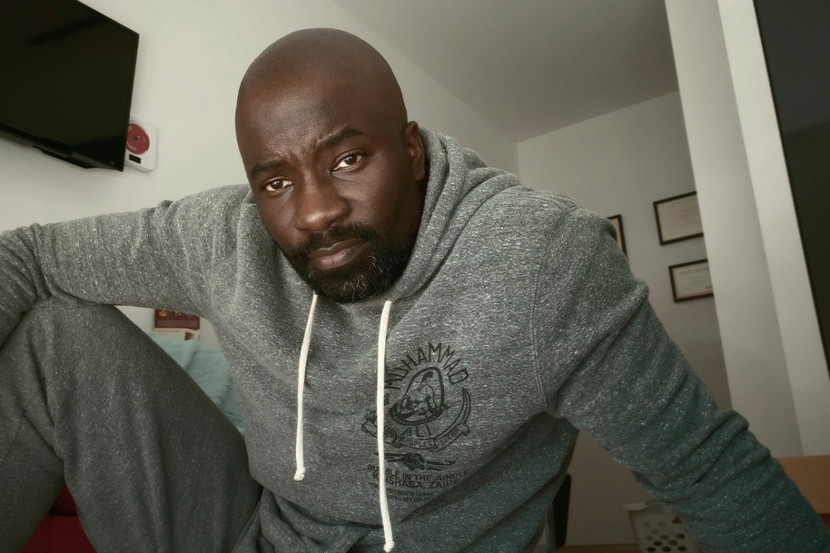 ‘Social Distance’: Mike Colter Faces the Challenges of
Quarantine in Netflix’s Coronavirus Series 1
