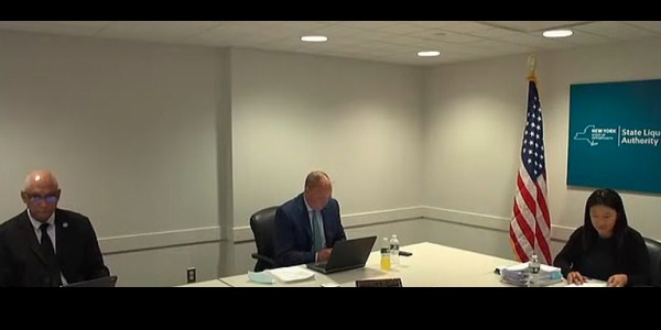 Mask hypocrisy: Government board again prove rules don't
apply to them 1