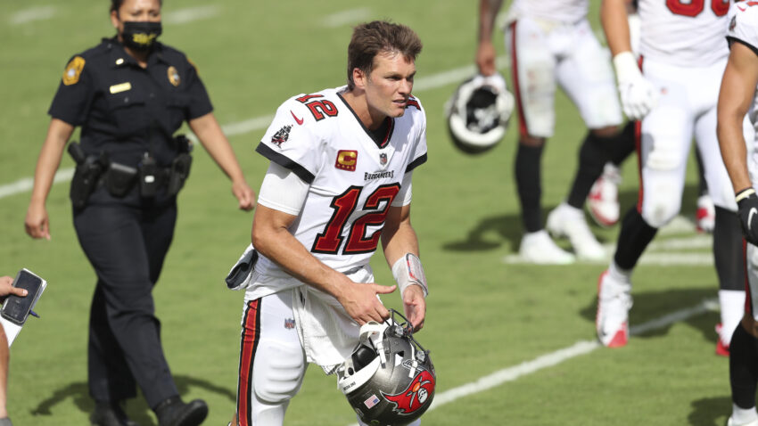Which team will win more games this year, the Patriots or
the Bucs? 1