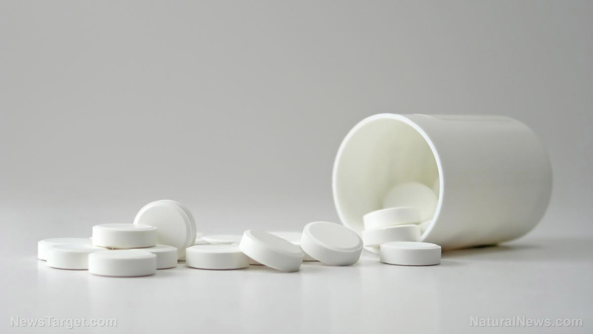 CLAIM: Pharma giant Gilead sent death threats to French
doctor for telling the world that hydroxychloroquine cures
COVID-19 1