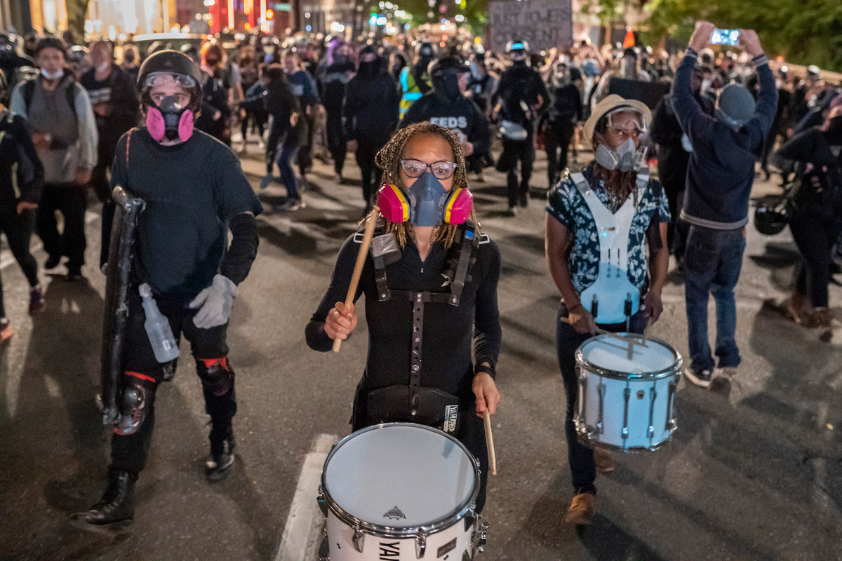 Portland protests continue after fiery wildfires and vigil
for RBG 1