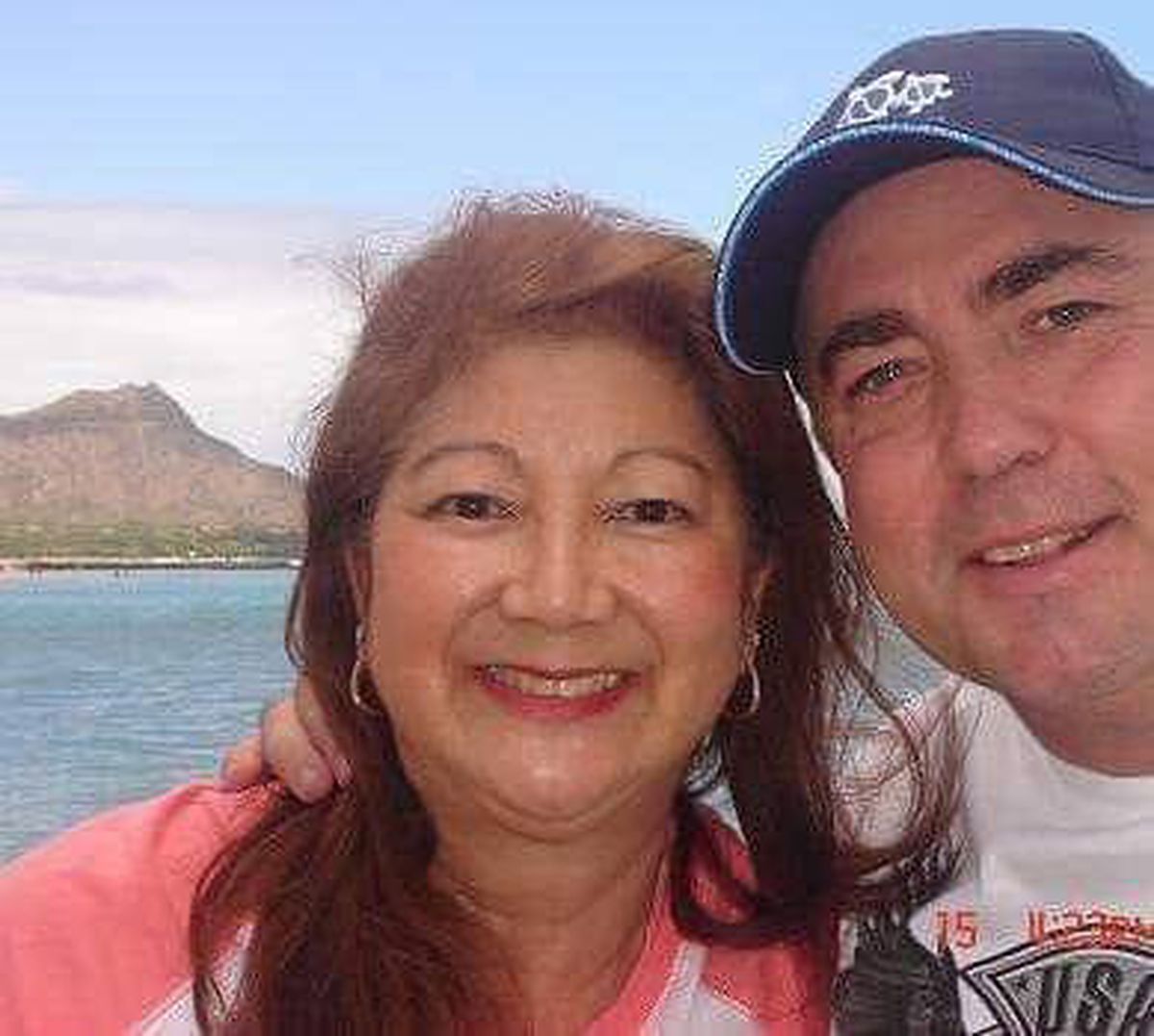 U.S. vet and Trump supporter says he’s switching to Camp
Biden after losing wife to coronavirus 1