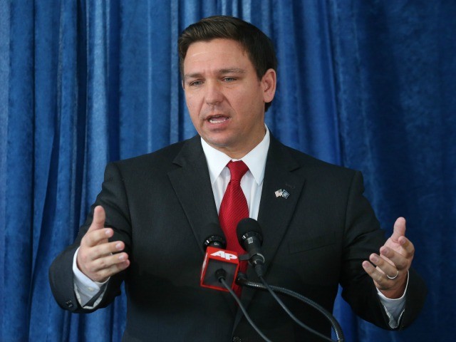Gov. Ron DeSantis Lifts Key Coronavirus Restrictions Across
Florida 1