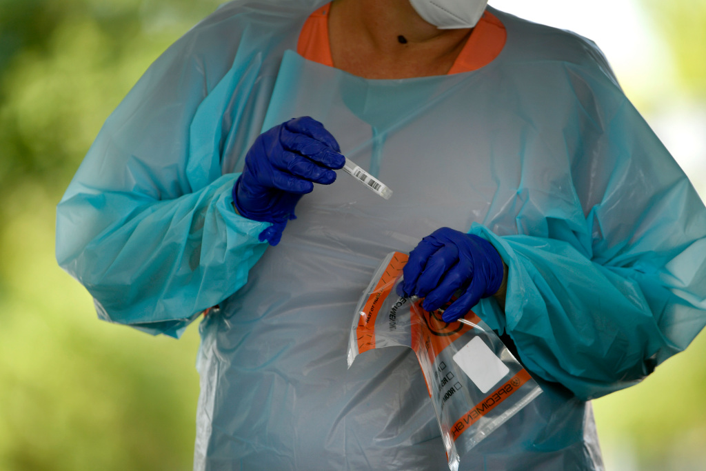 Colorado’s new COVID-19 cases, hospitalizations plateau
after July spike 1