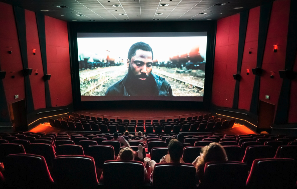 "Nobody Is Here!" - Movie Theaters Reopen, Audiences Stay
Away 1