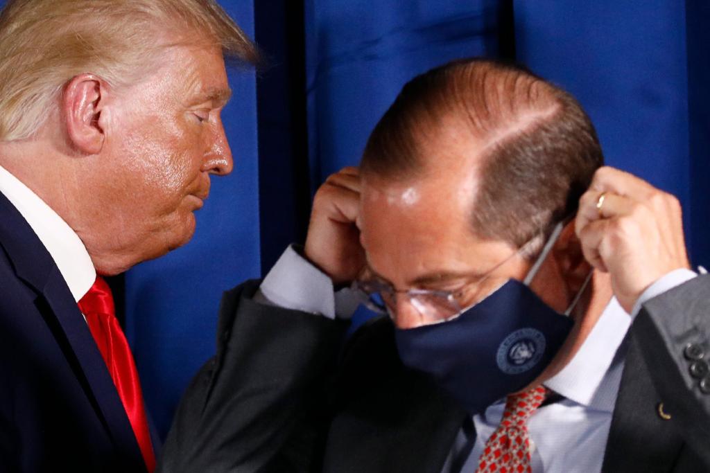 Gulf between Trump and doctors on mask wearing gets
wider 1