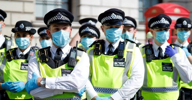 UK Minister: Snitch on Your Neighbours If They Break
Coronavirus Rules 1