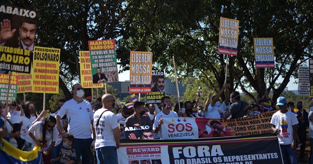 Venezuelans Protested over 700 Times in August over Lack of
Food, Fuel, Water 1