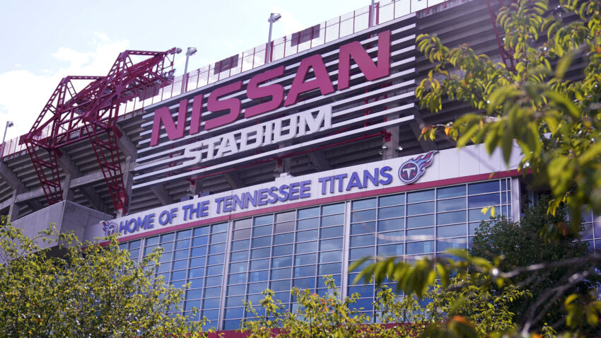 Titans suspend activities after positive COVID-19
tests 1