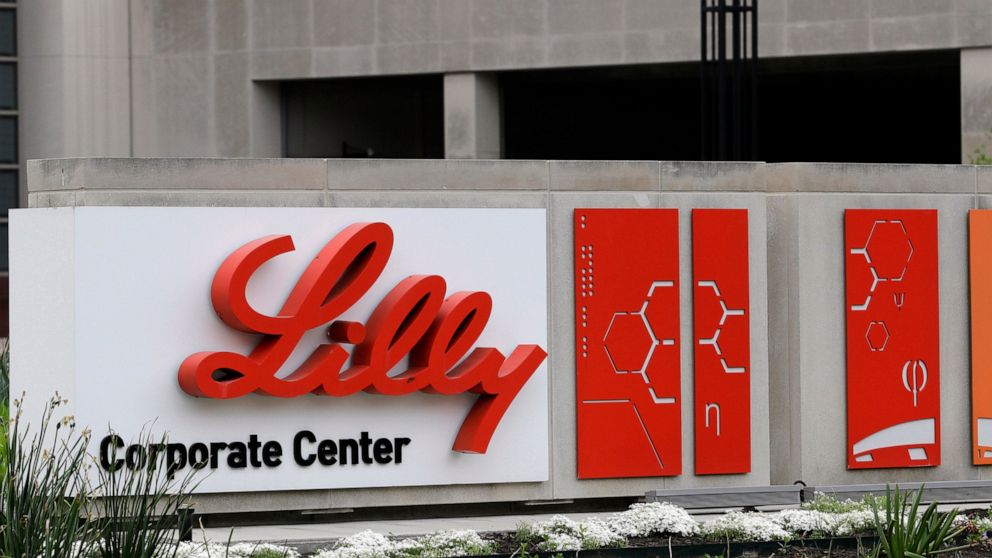Study hints antibody drug may cut COVID-19
hospitalizations 1