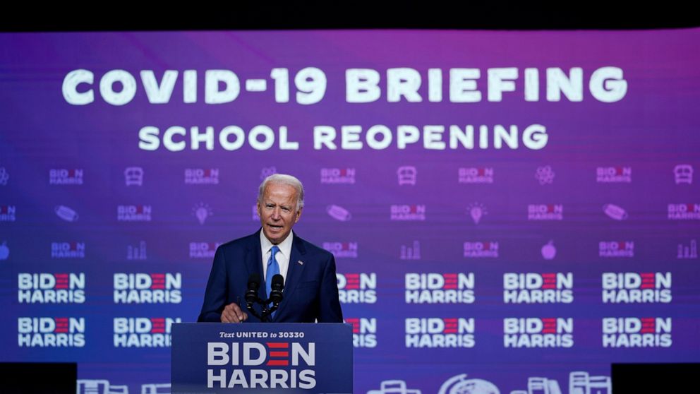 Biden says Kenosha officer should face charges 1