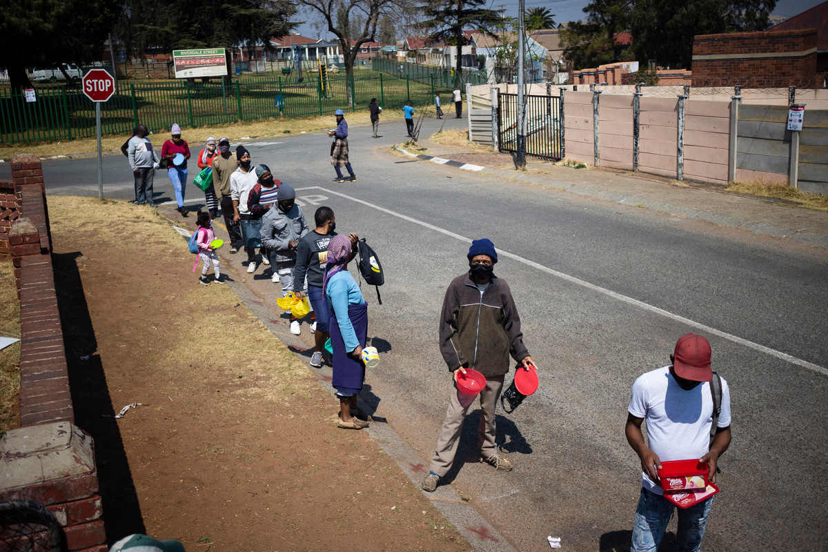 Scientists can’t explain puzzling lack of coronavirus
outbreaks in Africa 1