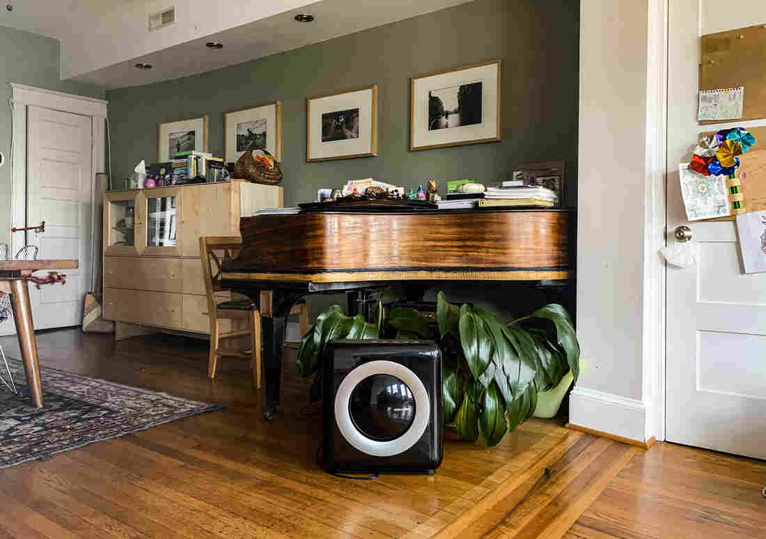 Coronavirus FAQ: Is It A Good Idea To Buy An Air Cleaner For
My Home? 1