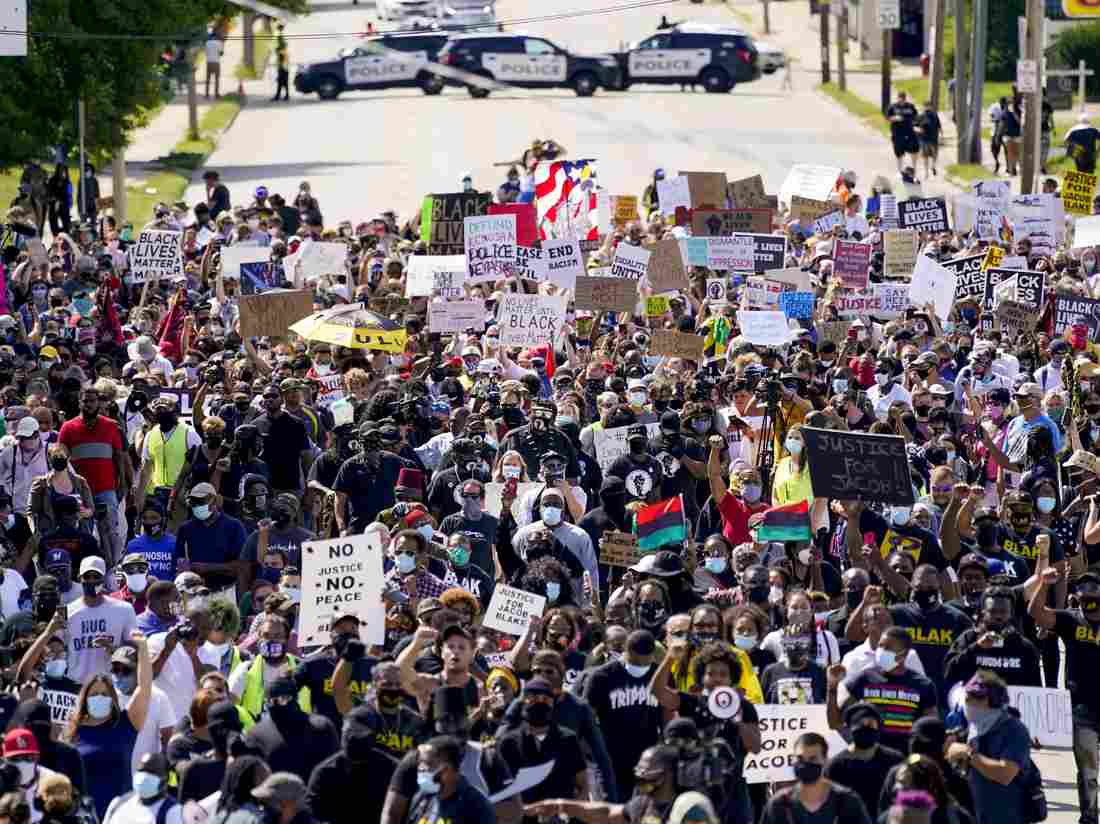 Kenosha Officials Lift Curfew, Citing 'Relatively Peaceful'
Recent Protests 1