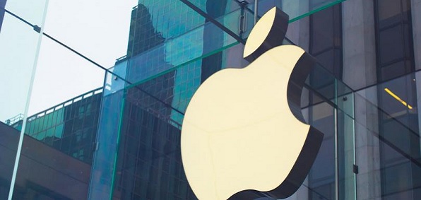 Apple helps FBI track down protester accused of firebombing
cop cars 1