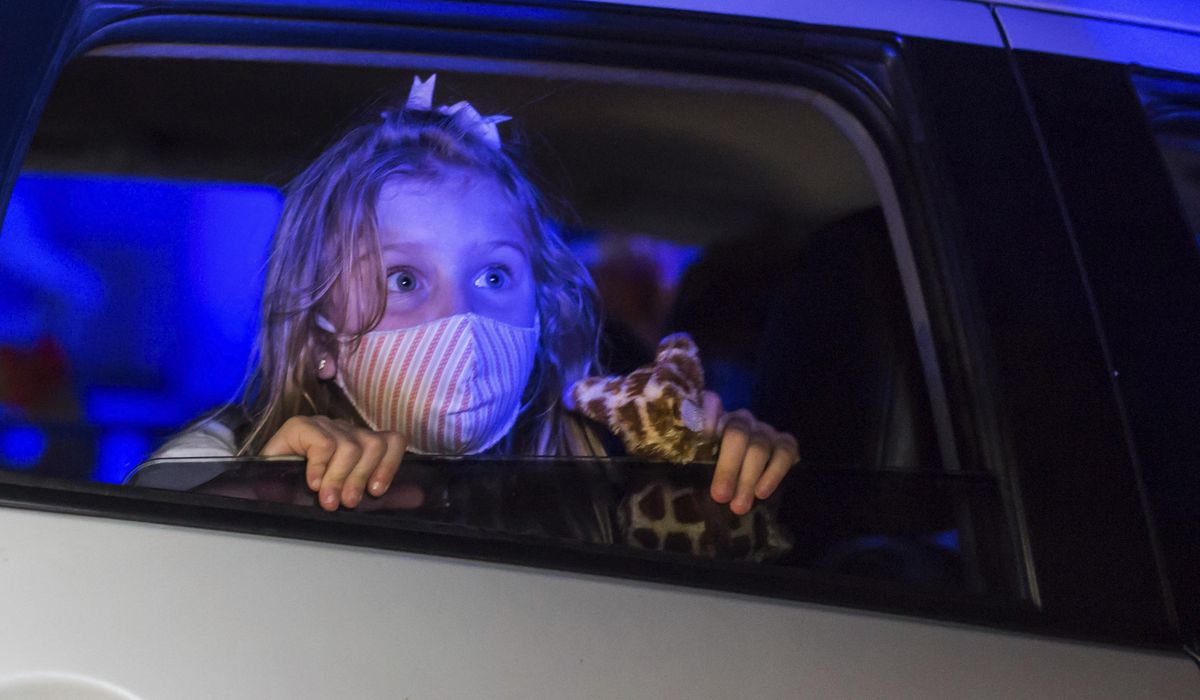 During pandemic, Brazilian horror park reopens as
drive-thru 1
