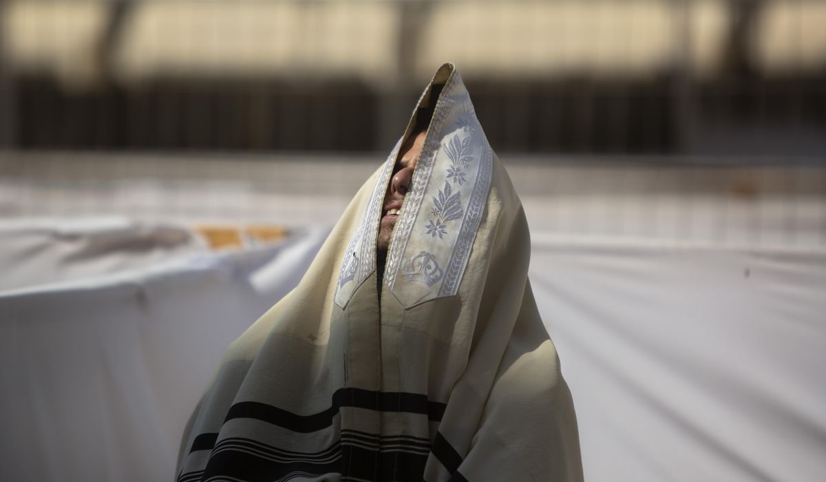 Under lockdown, Israel faces bitter start of Jewish New
Year 1