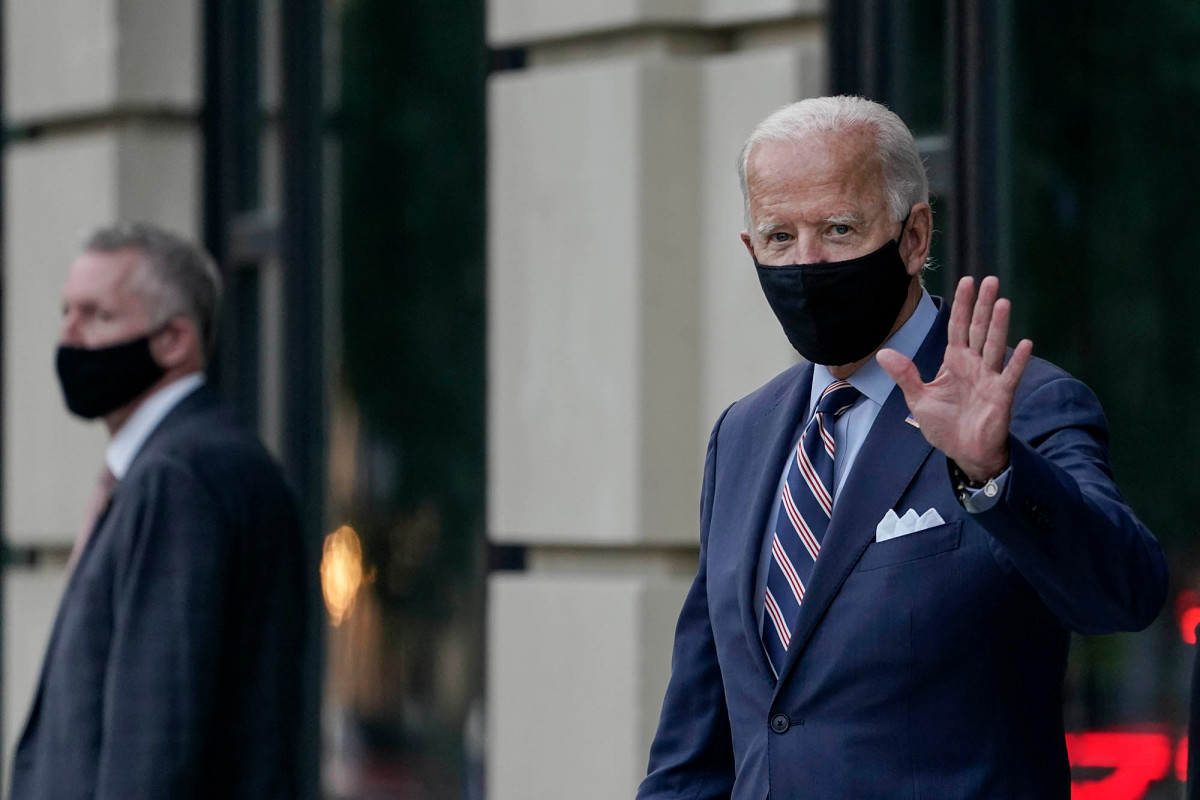 Joe Biden’s COVID-19 advisers are more deadly than the
virus 1