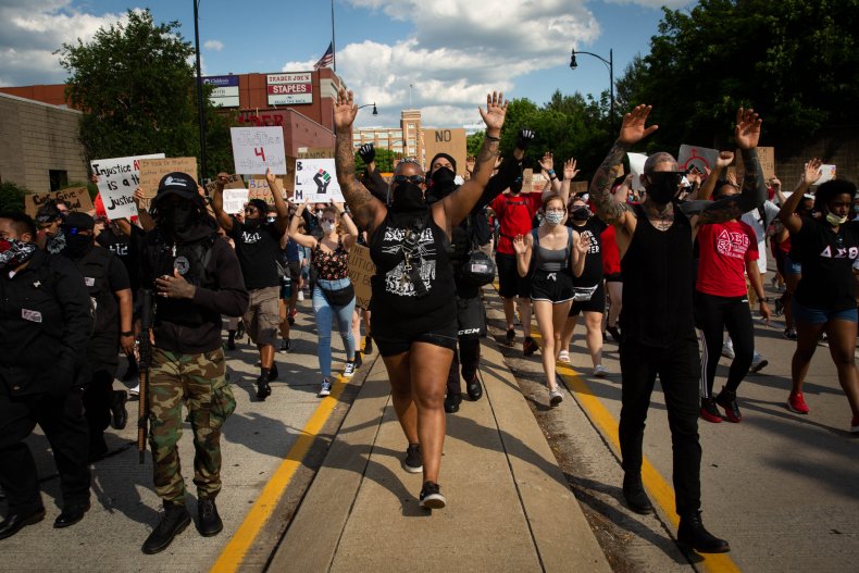 Trump Retweets Video of BLM Protesters Accosting Black
Manager at McDonald's 1