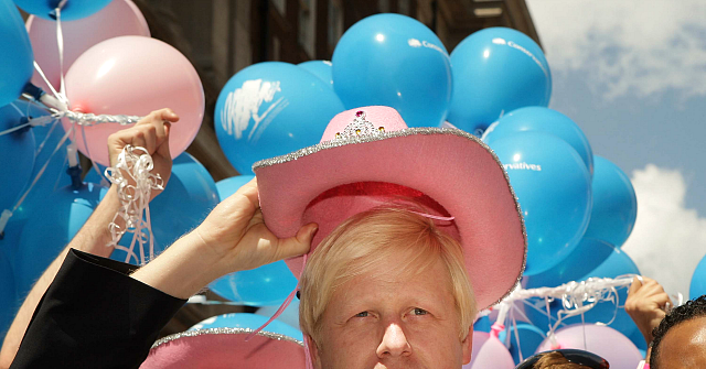 UK to Penalise Schools Which Don't Teach Children LGBT
Lessons 1