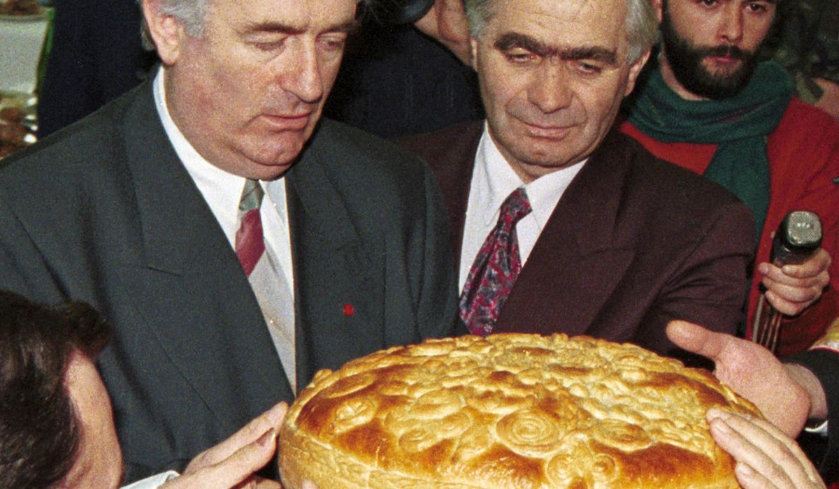 Bosnian Serb official jailed for war crimes dies of
COVID-19 1