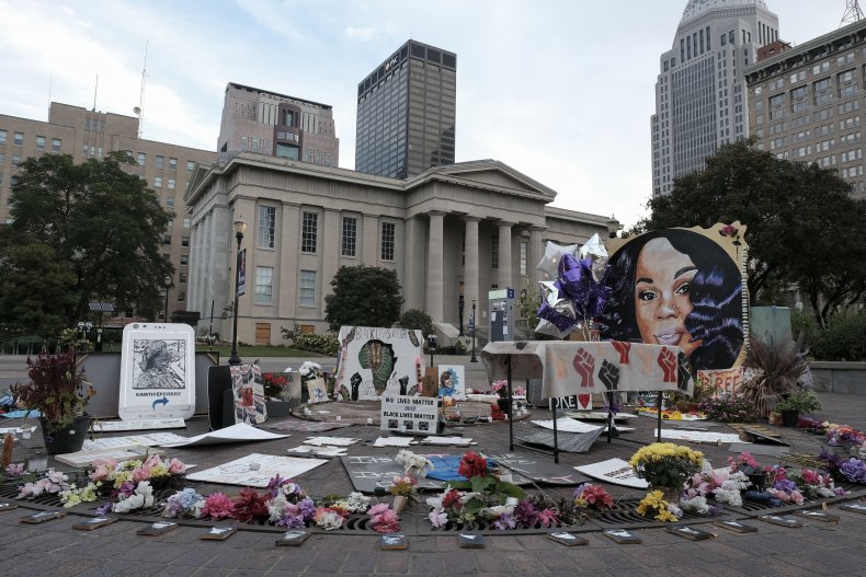 Why Breonna Taylor Louisville Officers Weren't Charged Over
Her Death 1