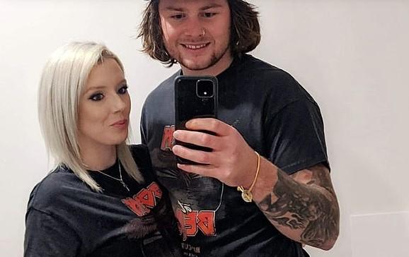 Pregnant Australian Mother Arrested In Her Home Over
Facebook Lockdown Protest Post 1