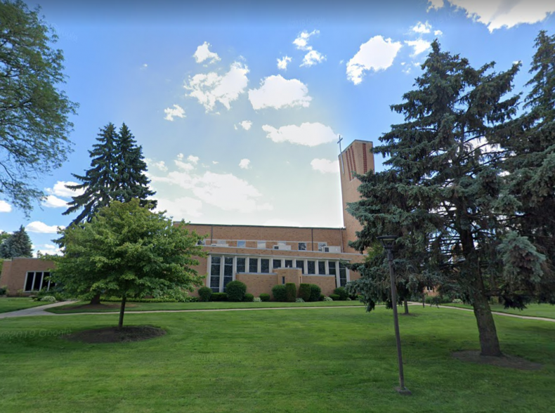 Church Apologizes for Priest Who Compared Black Lives Matter
Protesters to 9/11 Terrorists 1
