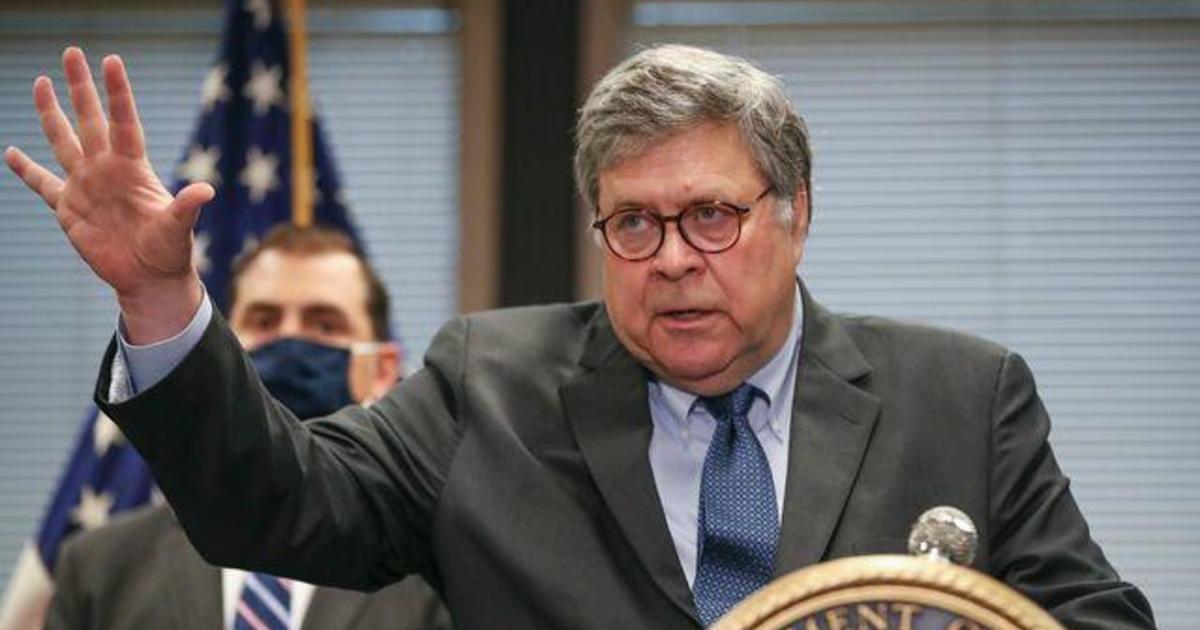 Attorney General Barr urges federal charges against violent
protesters 1