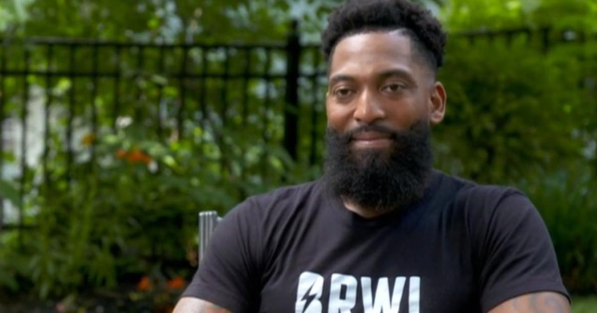 Black police officer shares his journey from law enforcement
to fitness guru 1