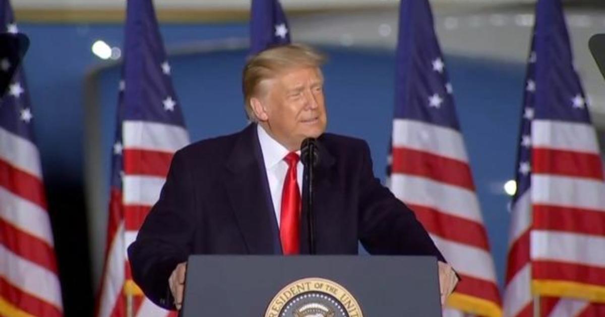 Eye Opener: Trump, Biden face voters in battleground
states 1