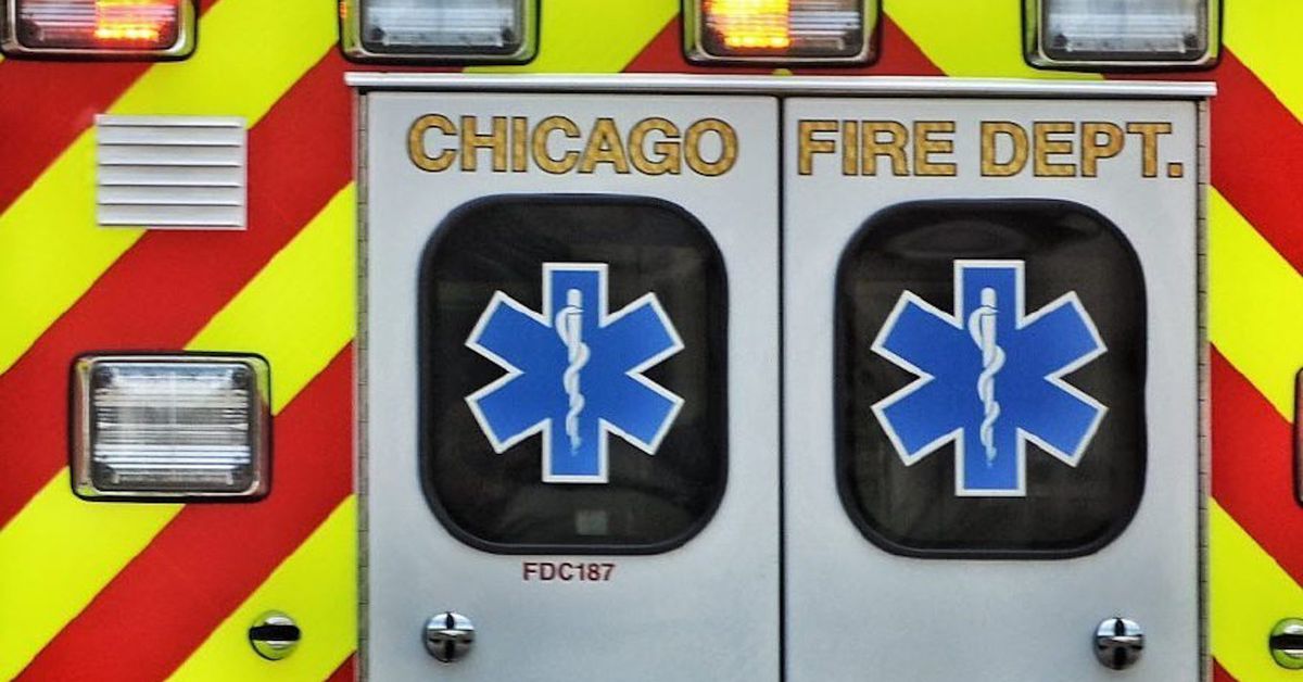 CPD officer among 2 hurt in Bronzeville crash 1