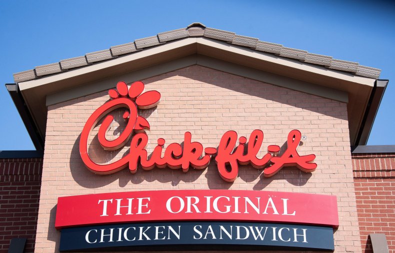 Labor Day 2020, Restaurant Opening Hours for McDonald's,
Chick-fil-A and More 1