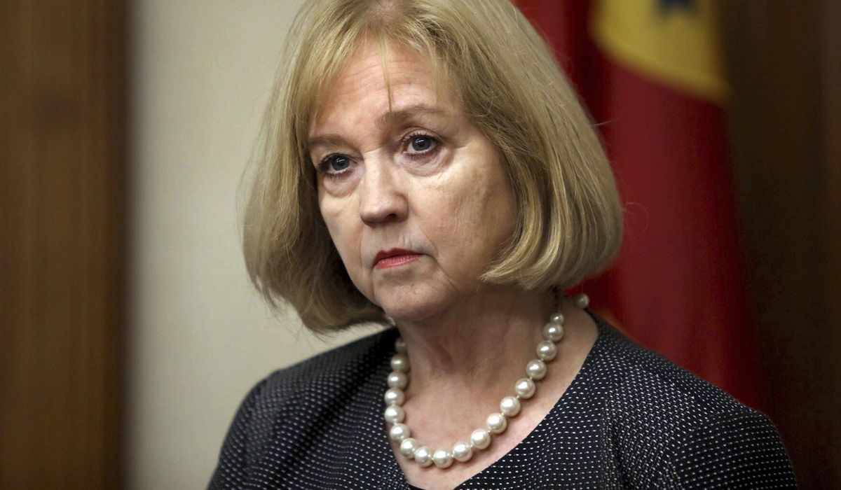 Lyda Krewson, St. Louis mayor, driven from home by
protests 1