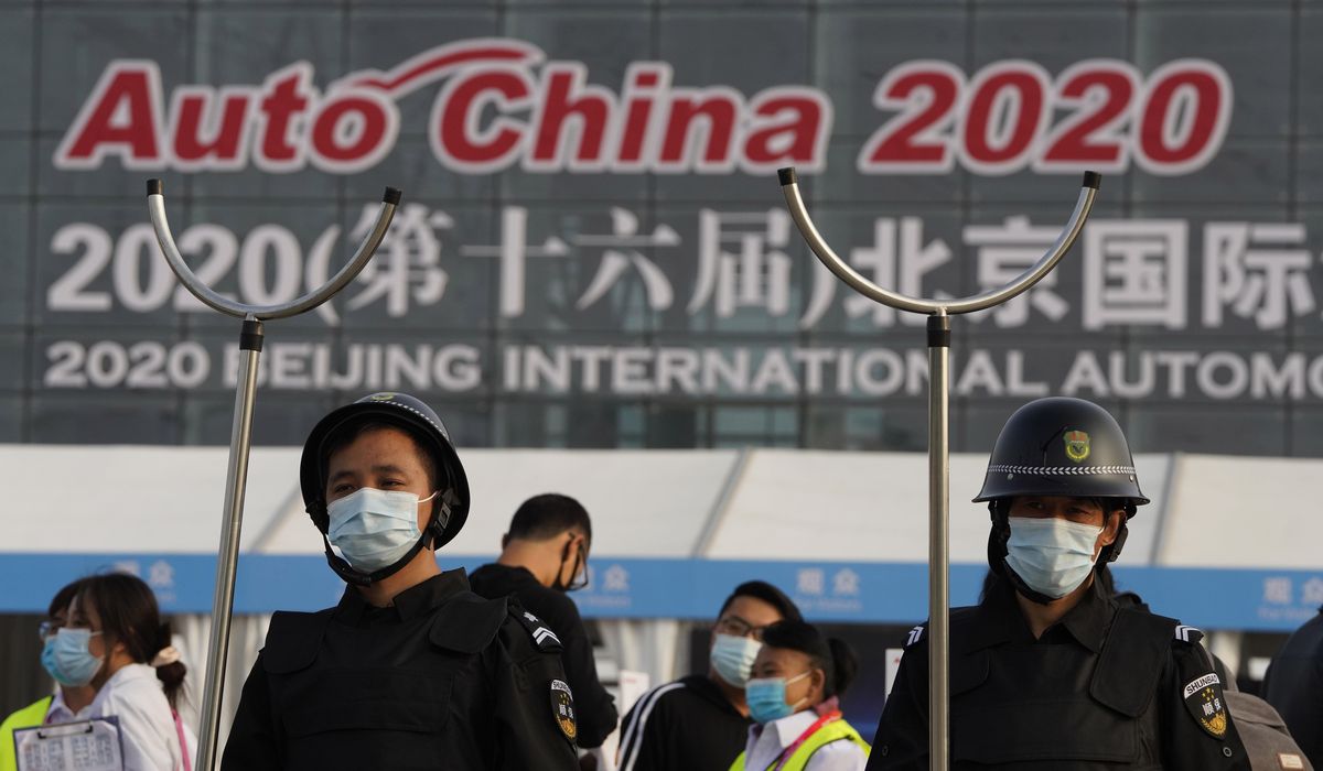 China opens auto show under anti-disease controls 1