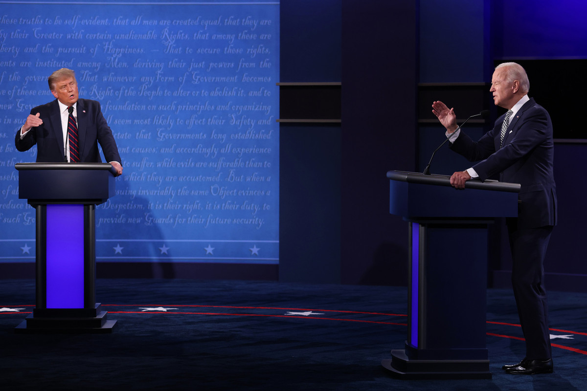Trump says Biden will ‘destroy country’ with lockdowns at
first presidential debate 1