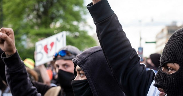 Judge Lowers $1 Million Bail for Lancaster Protesters
Following Pressure 1