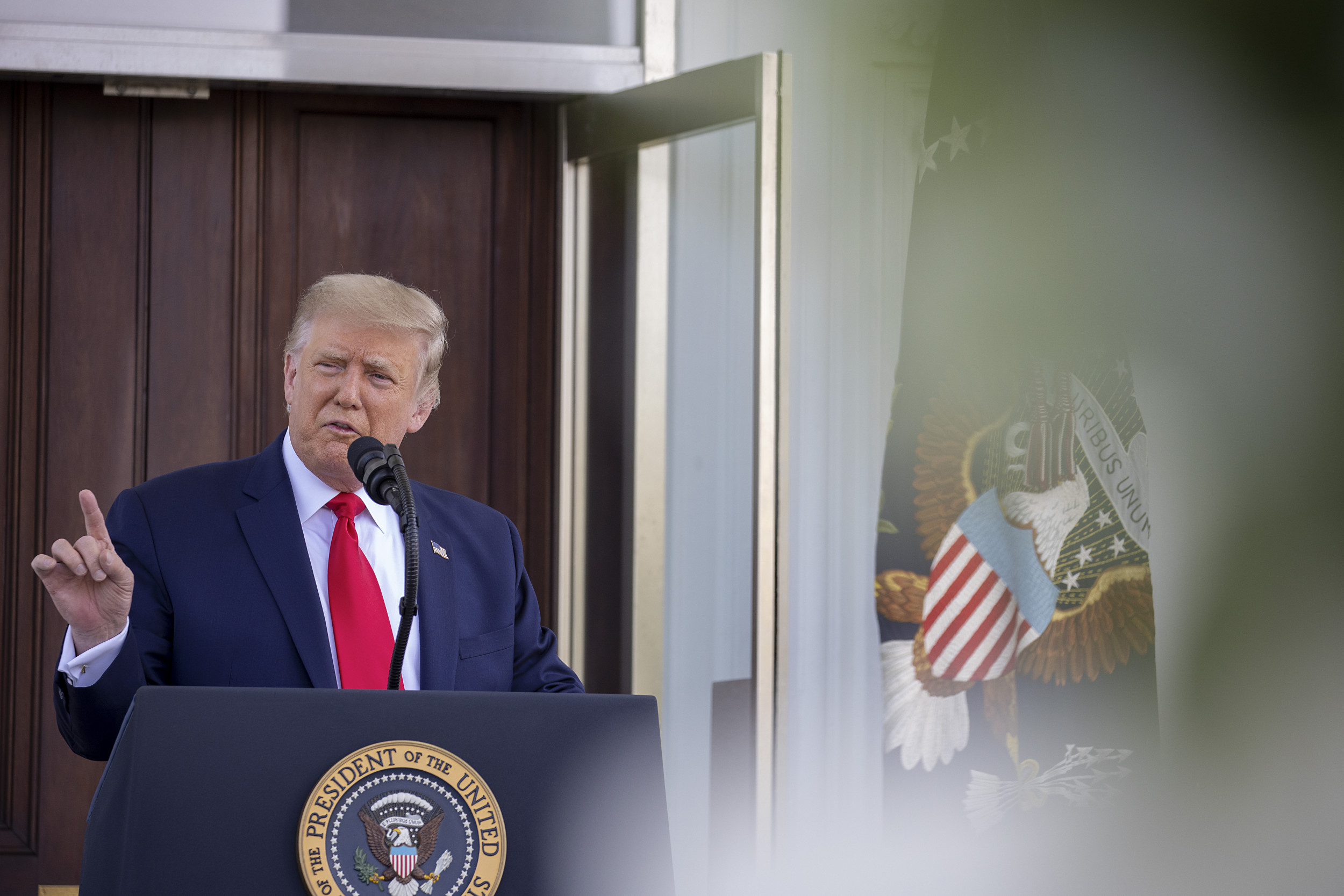 Can 'Metajournalism' Save Old Media—and Unmask Trump? |
Opinion 1