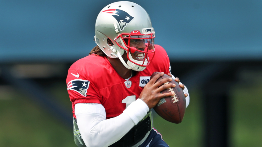 How NFL experts predict the Patriots will do this
season 1