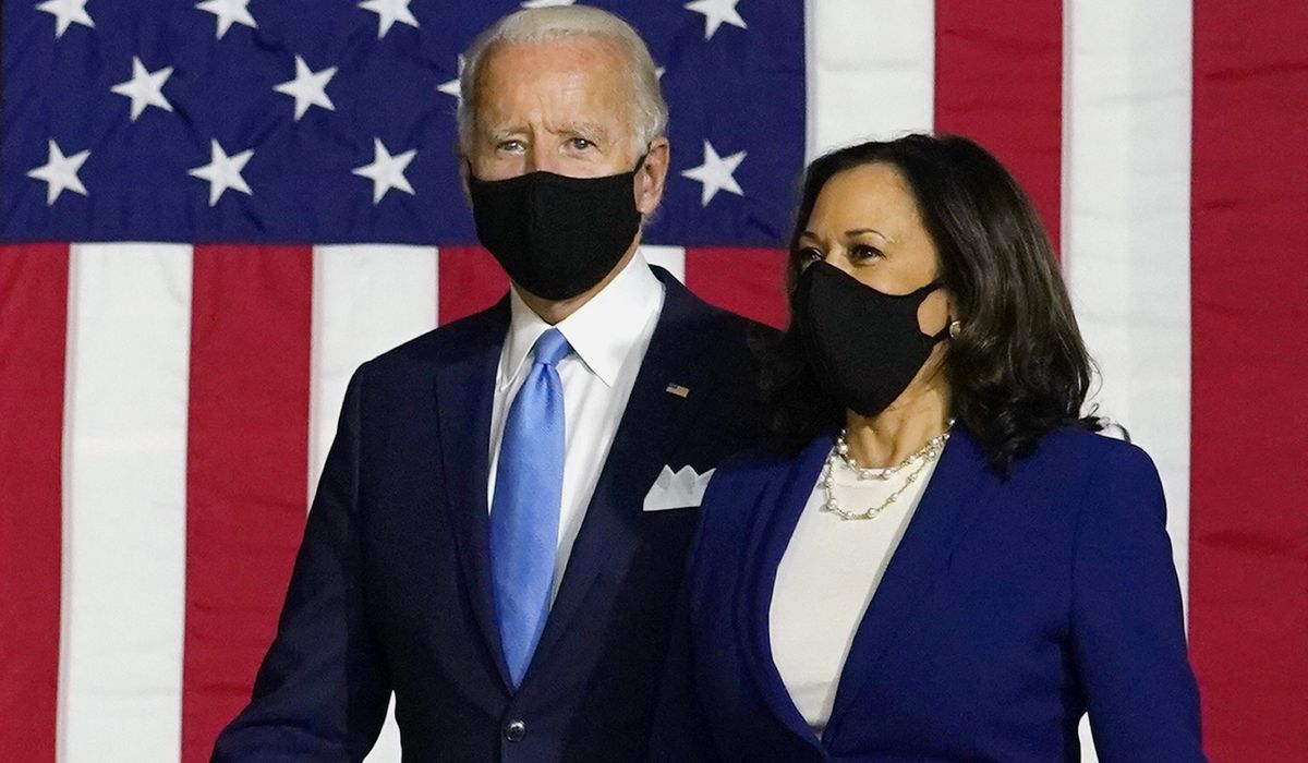 Kamala Harris, Biden campaign reluctant to accept
coronavirus vaccine before election 1