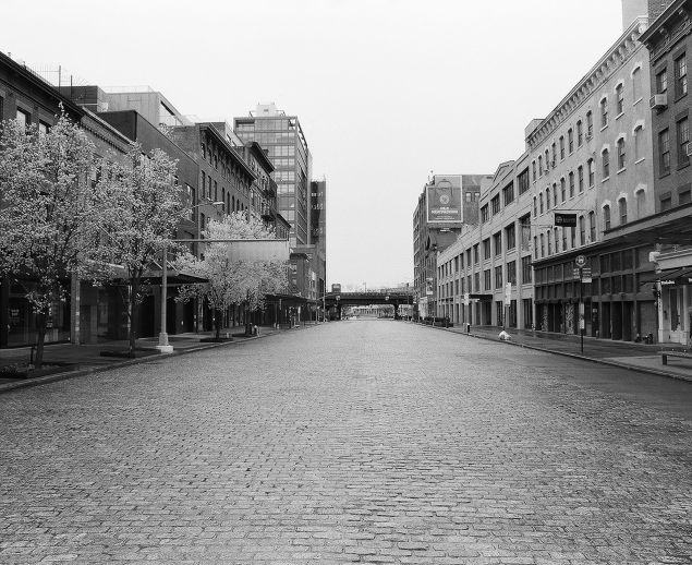 Photos of NYC’s Quiet Streets Capture the City’s
Transformation Under COVID-19 1