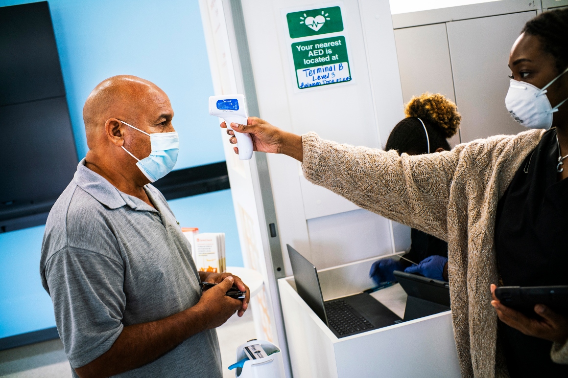CDC reverses course on testing for asymptomatic people who
had Covid-19 contact 1