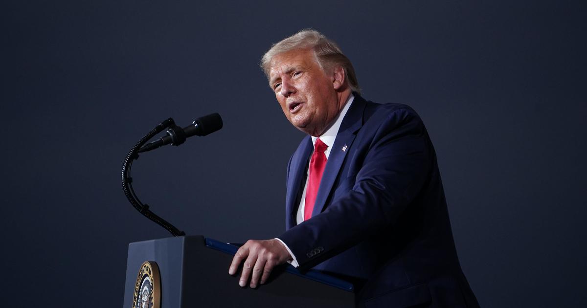 Trump admitted to Woodward he downplayed coronavirus
threat 1